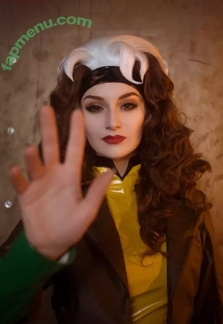 Vixena Siren nude photo #0136 (vixena_siren)