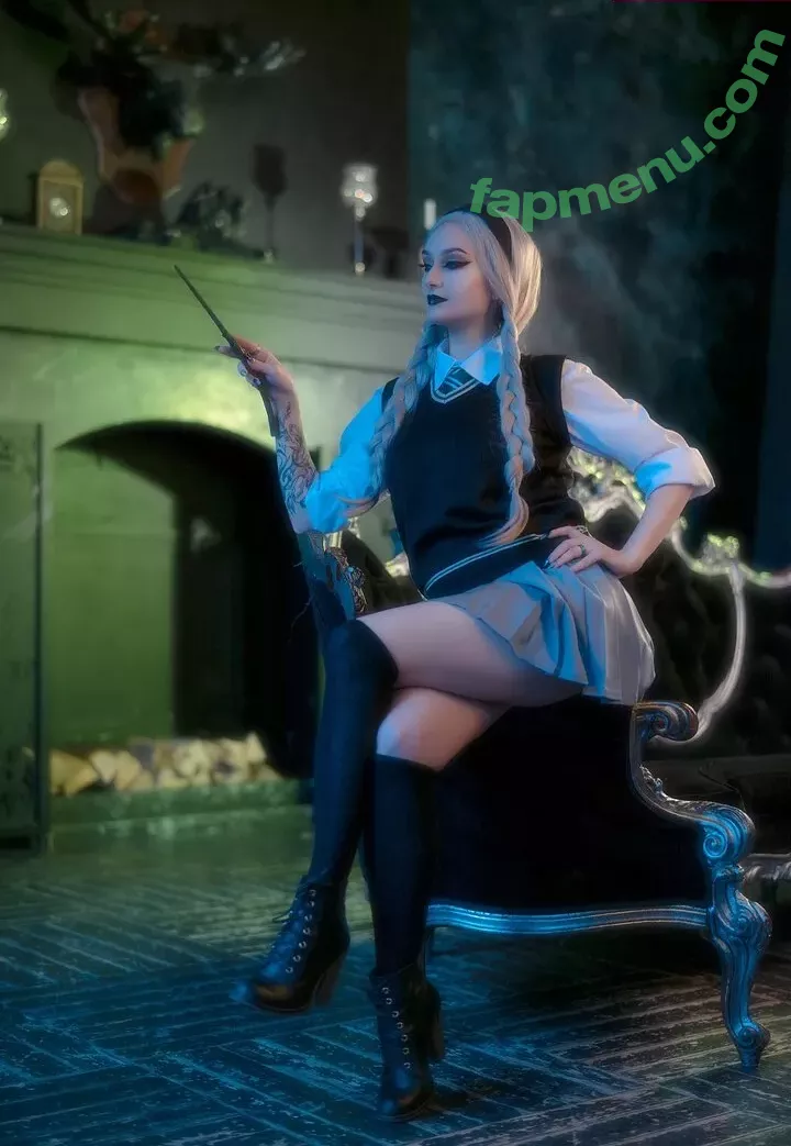 Vixena Siren nude photo #0138 (vixena_siren)