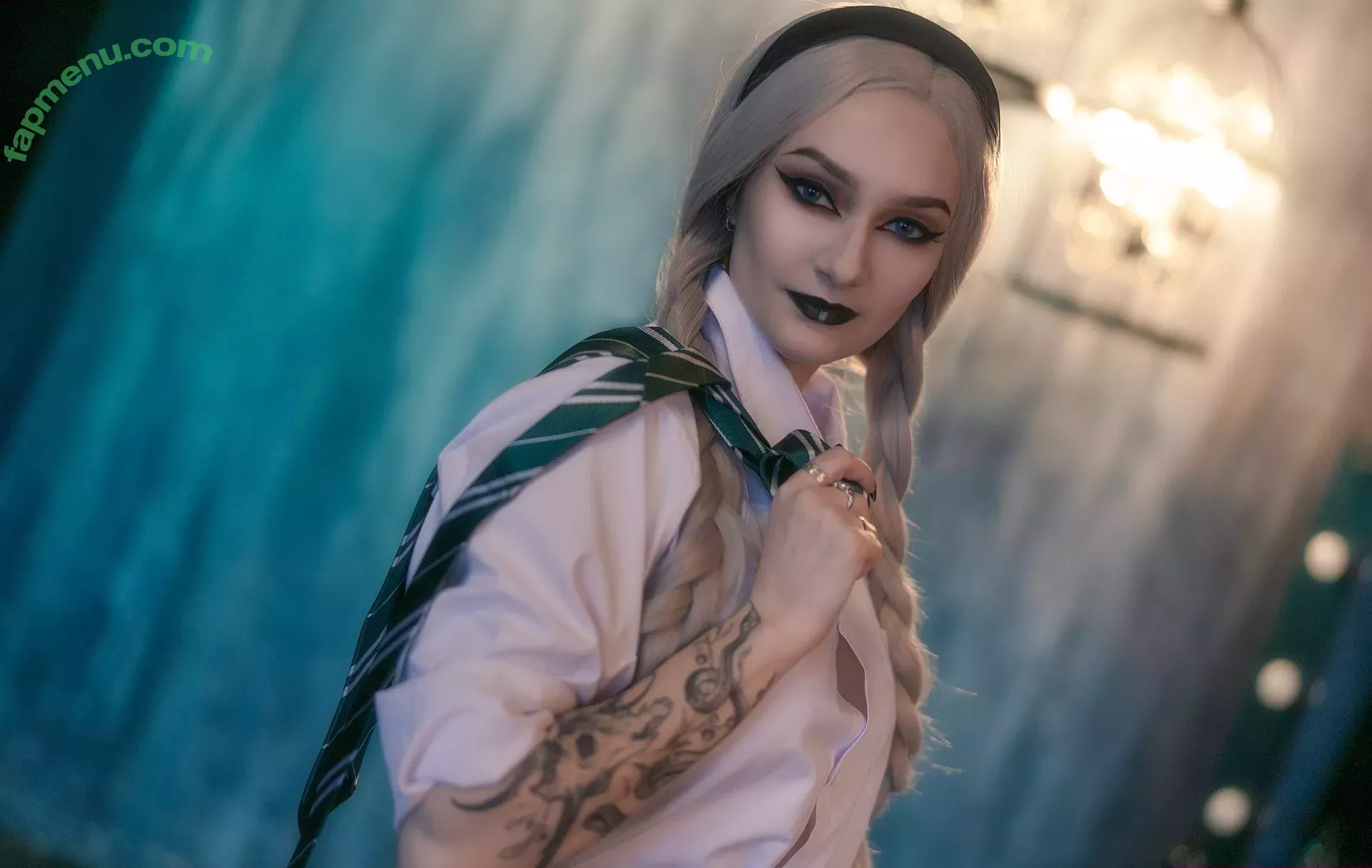 Vixena Siren nude photo #0152 (vixena_siren)