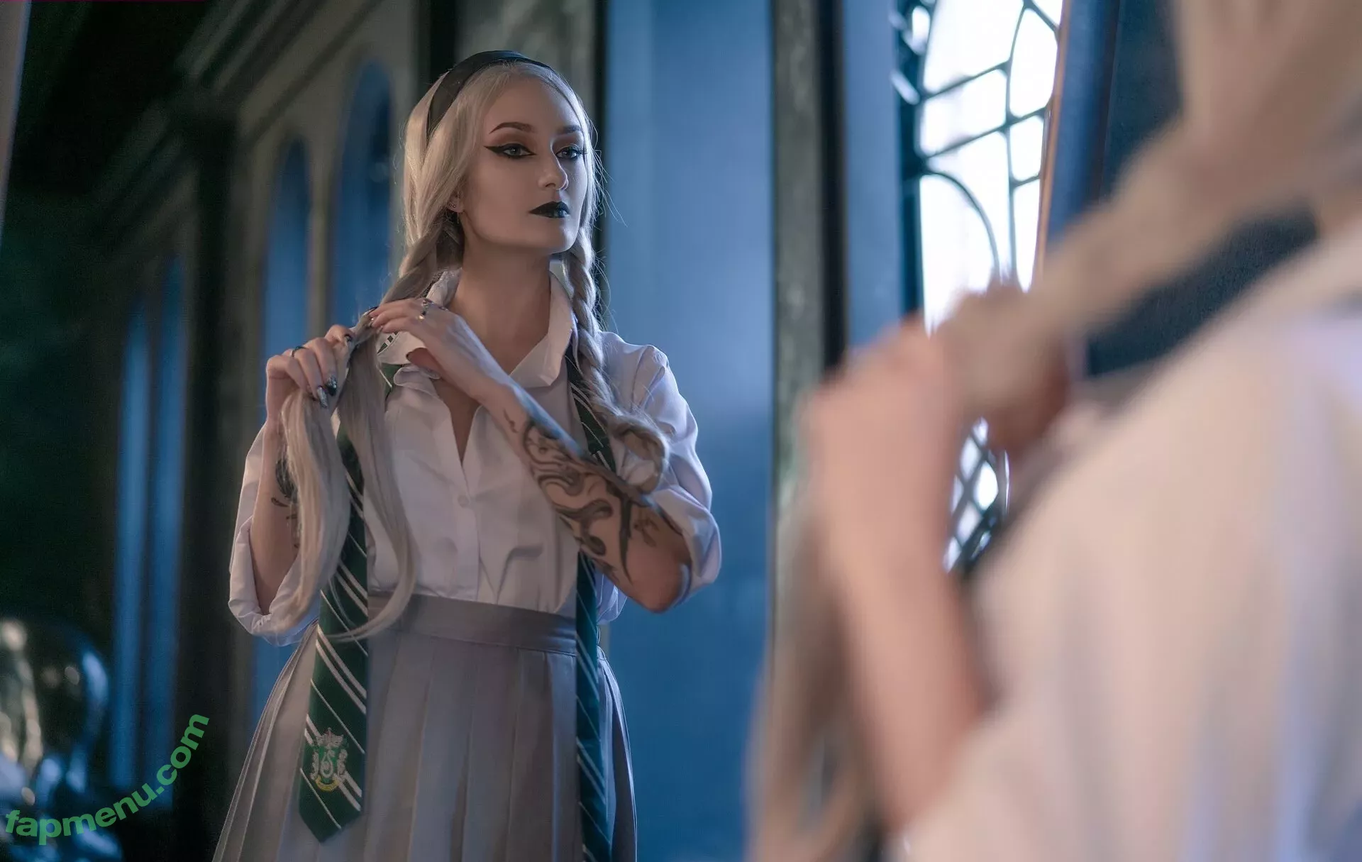 Vixena Siren nude photo #0153 (vixena_siren)