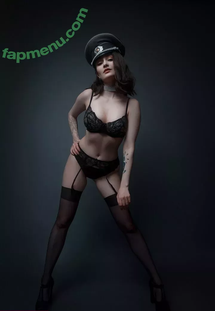 Vixena Siren nude photo #0213 (vixena_siren)