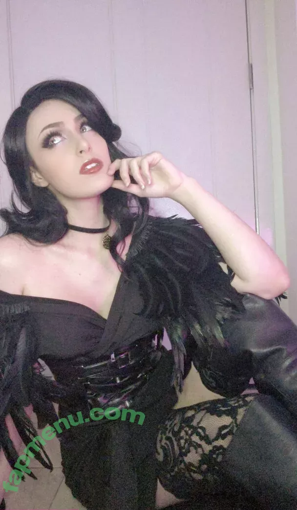 Vixence nude photo #0184 (Vixencecos / xoxovixence)