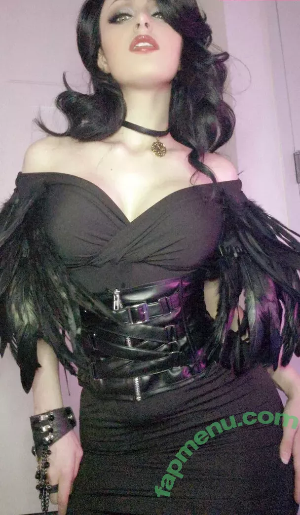 Vixence nude photo #0195 (Vixencecos / xoxovixence)