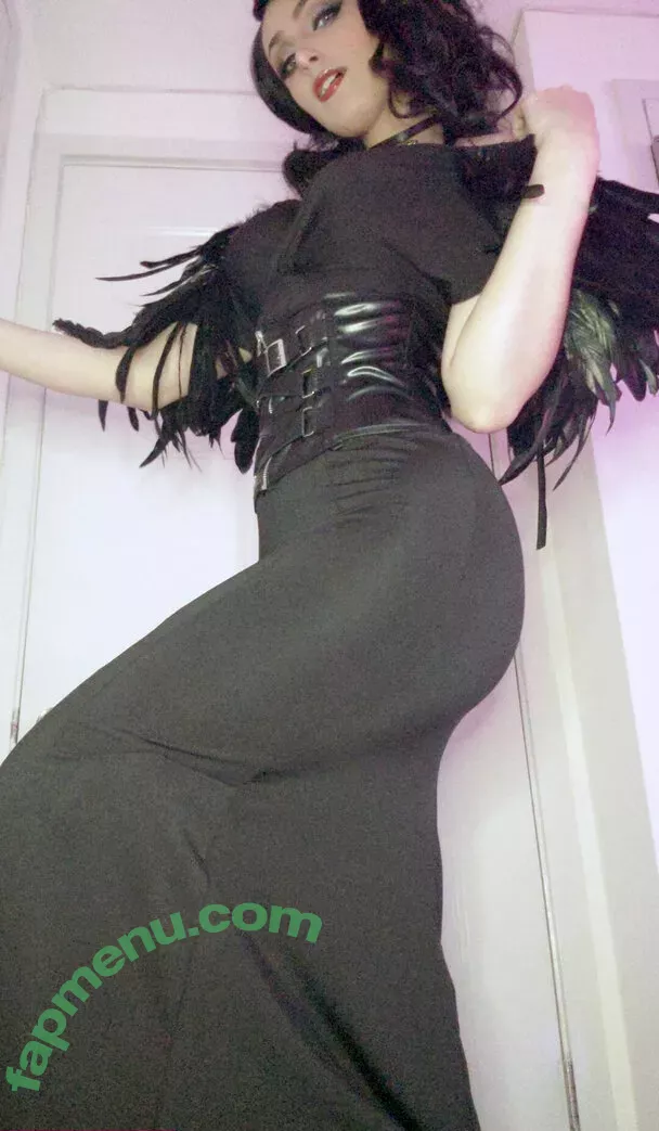 Vixence nude photo #0197 (Vixencecos / xoxovixence)