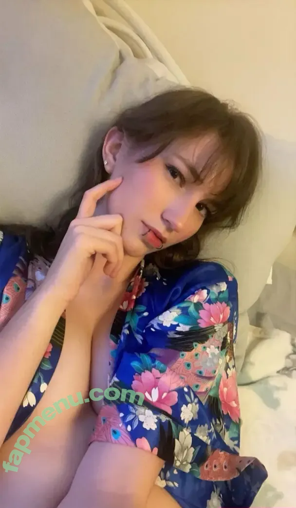 vixendeity nude photo #0004 (vixendeity)