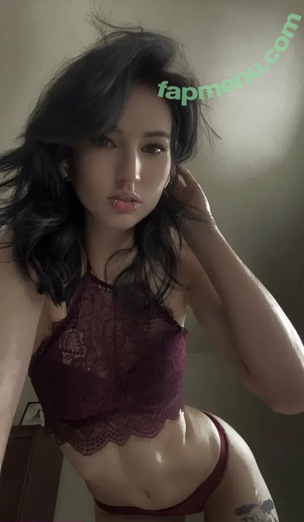 vixendeity nude photo #0034 (vixendeity)