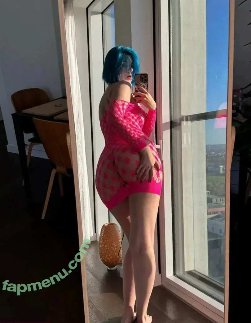 Vixenp nude photo #1216 (officialvixenv / vixenp_)