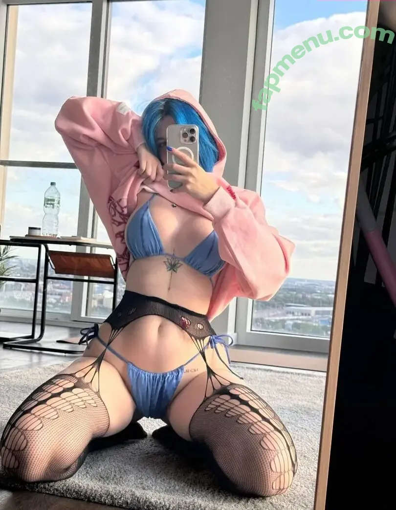 Vixenp nude photo #1543 (officialvixenv / vixenp_)