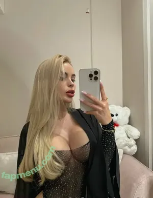 Vlada Capeloon / Elise_Luna7 / elisecapeloon / only_vlada / vlada.capeloon nude photo #0178