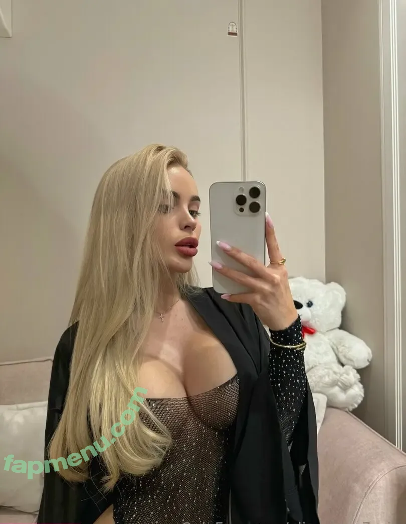 Vlada Capeloon nude photo #0178 (Elise_Luna7 / elisecapeloon / only_vlada / vlada.capeloon)