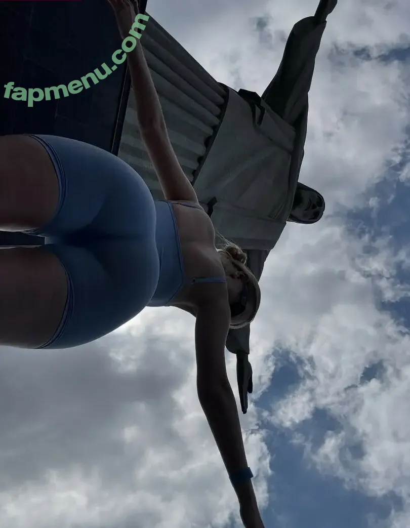 Vladababy nude photo #0484 (Vlada Dobryak / Vladaelfie)