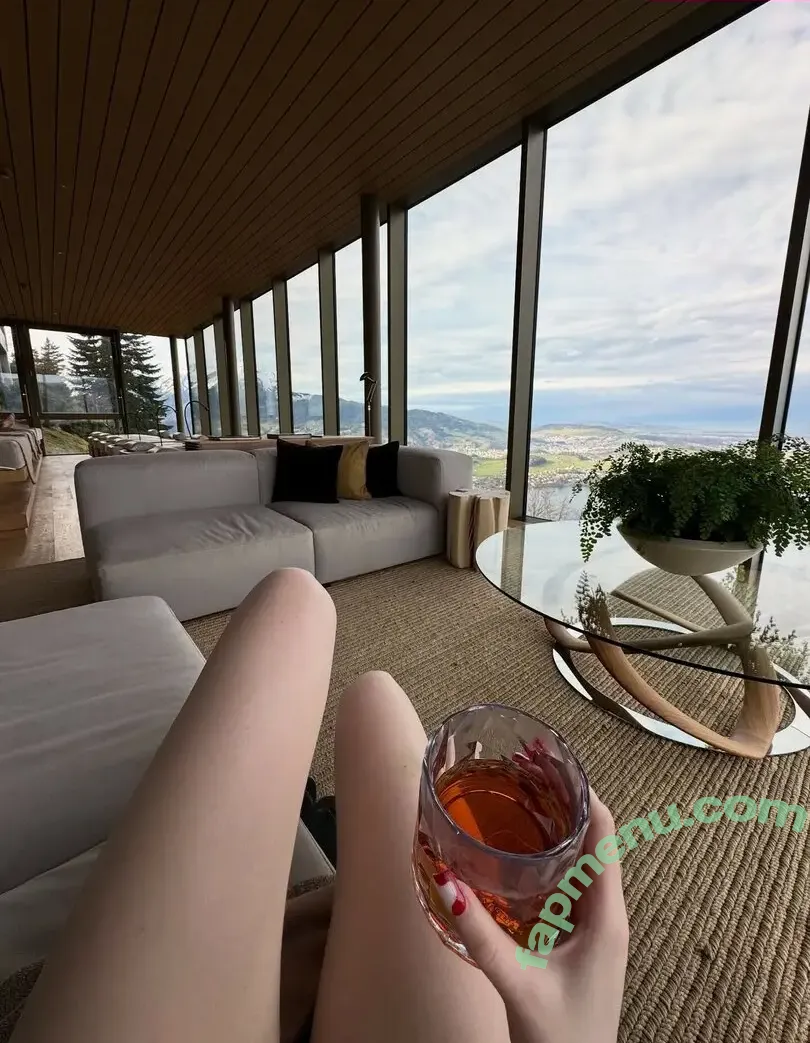 Vladababy nude photo #0560 (Vlada Dobryak / Vladaelfie)