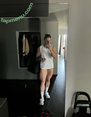 vladigal / vladigalagan nude photo #0013