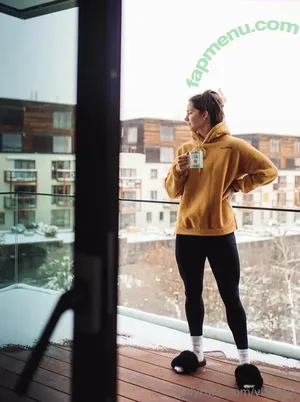 vladigal / vladigalagan nude photo #0015