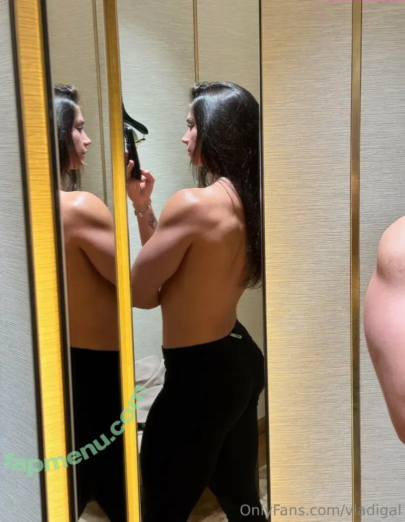 vladigal nude photo #0034 (vladigalagan)