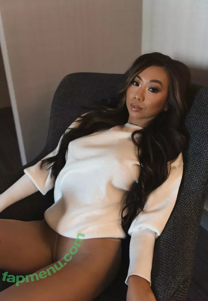 vmynguyen nude photo #0005 (victoriamynguyen)