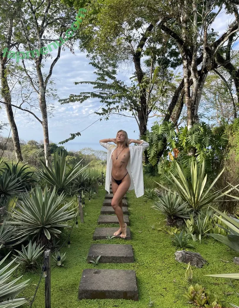 Vodka_Queen nude photo #0130 (IamIrinaRi / MexicoSpirit / Mexicoapirit / _vodkaqueen_)