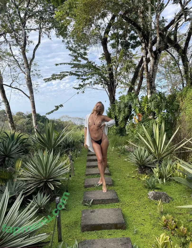 Vodka_Queen nude photo #0135 (IamIrinaRi / MexicoSpirit / Mexicoapirit / _vodkaqueen_)