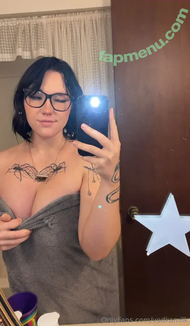 vodkamilk nude photo #0012 (vodkamilk)