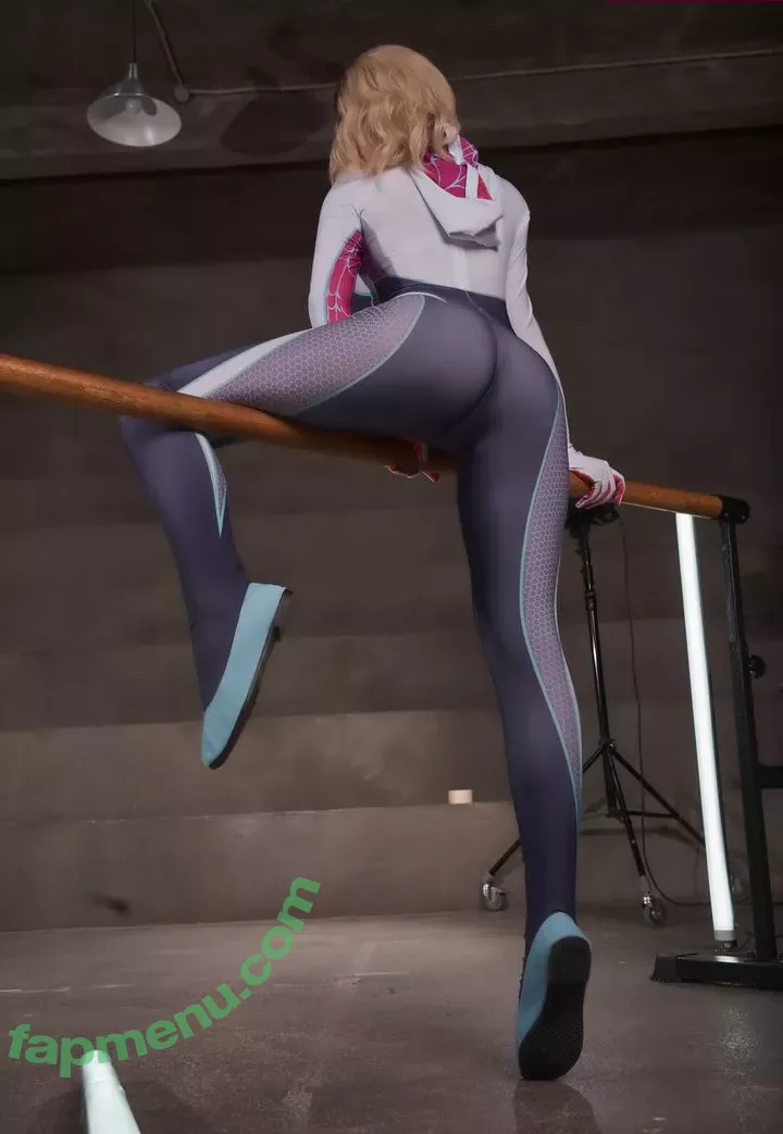 Voezacos nude photo #0141 (voezacosplay)