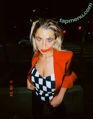 Voghelita nude photo #0030