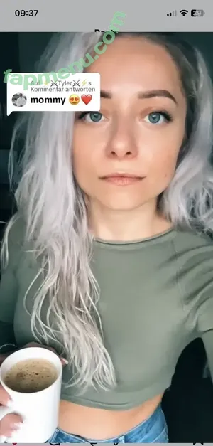 Voiceangelica nude photo #0008