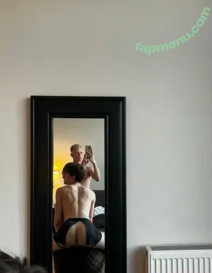  nude photo #0008
