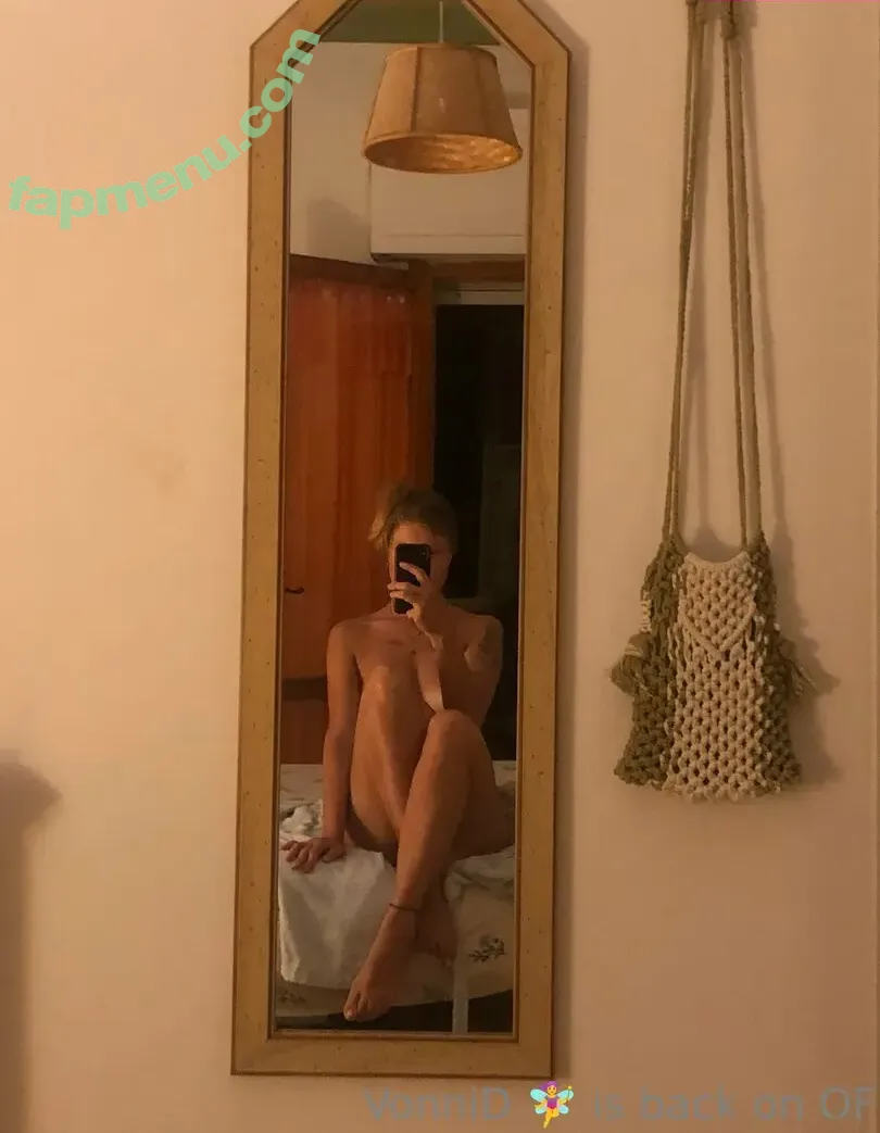 vonnid nude photo #0024 (vonnid)