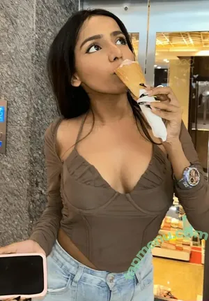 Vriddhi Patwa / vriddhipatwa nude photo #0008