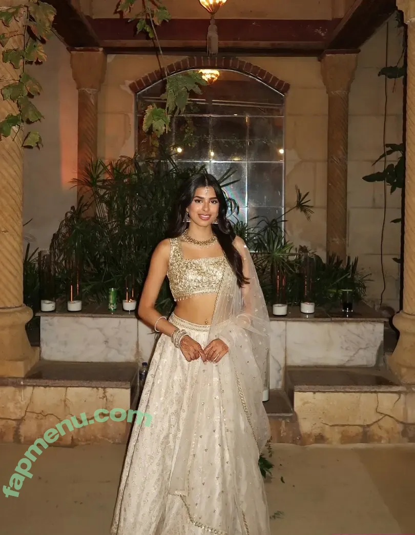 Vritika Parekh nude photo #0027 (vritika.parekh)