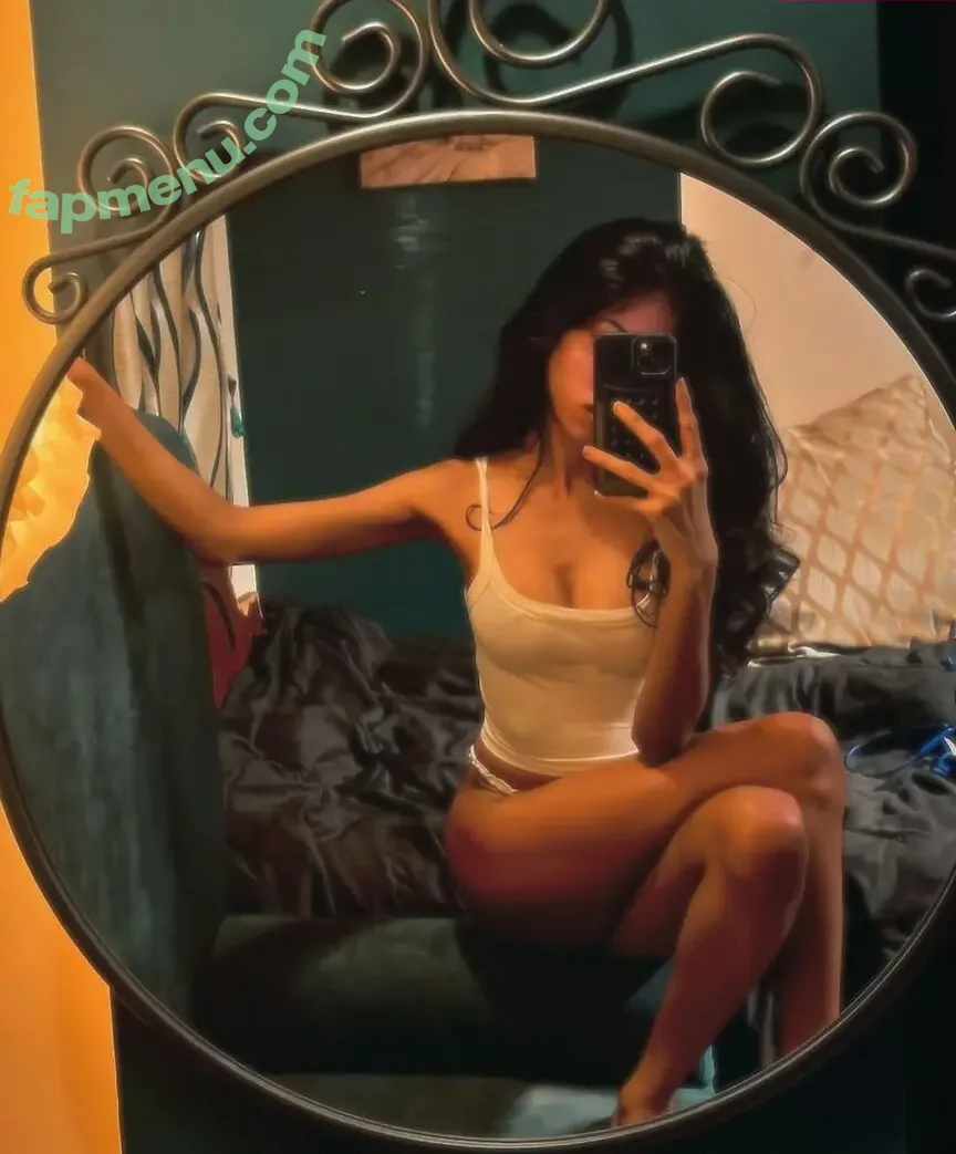 Vrushali Bathina nude photo #0006 (vrushalibathina)
