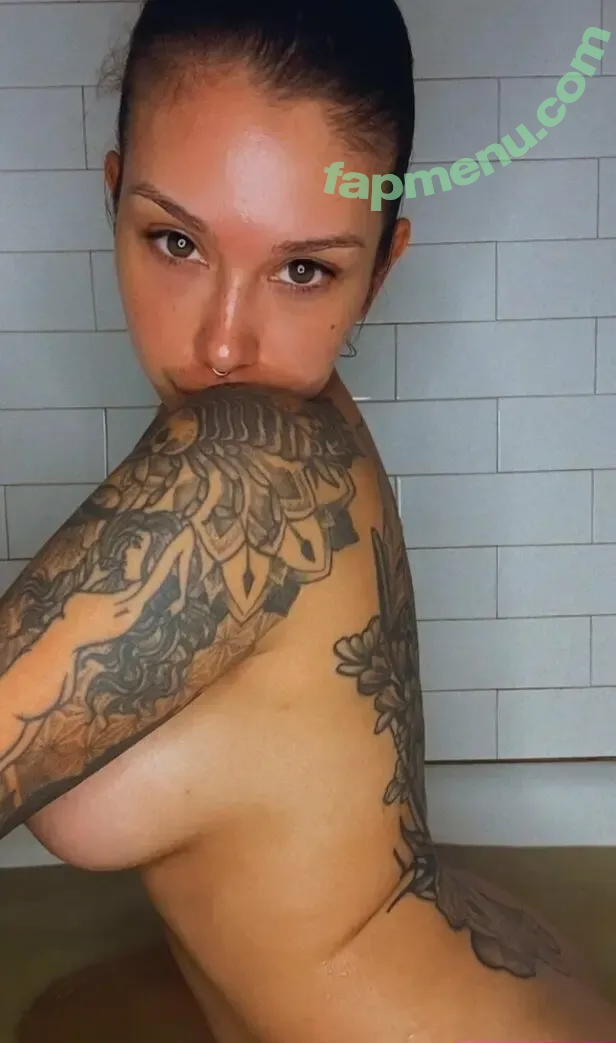 vulgarvanity nude photo #0007 (vulgar.vanity)