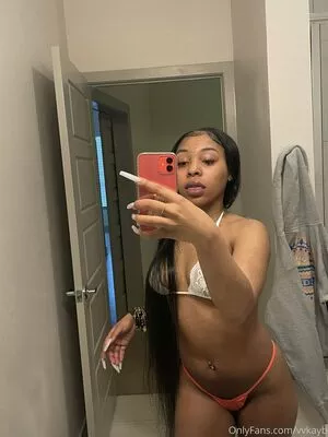 vvkayb / vixenkayb nude photo #0002