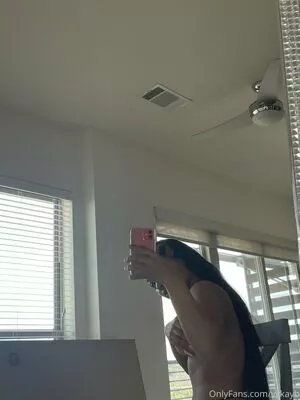 vvkayb / vixenkayb nude photo #0012