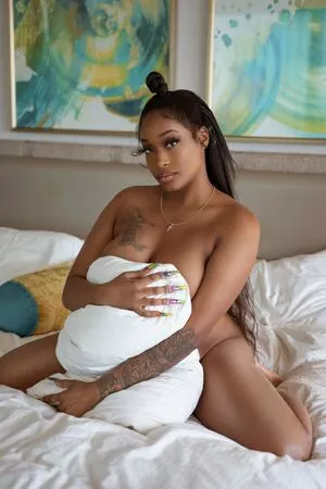 Vvs Diamond / iamvvsdiamond / itsvvsdiamond nude photo #0001