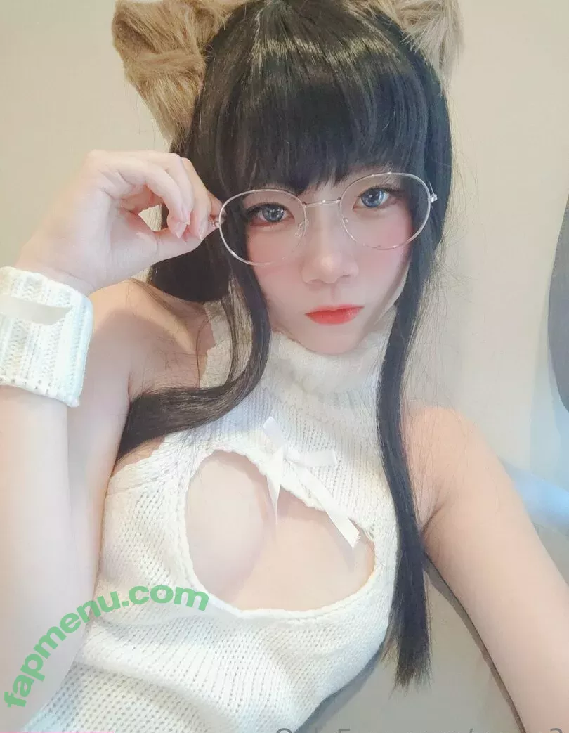 vvvm3 nude photo #0008 (vvvm3)