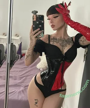 vwnrottie / rockinrottiie / vixenrottie / vwnrottiie nude photo #0018