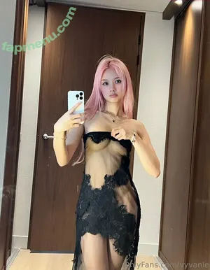 Vyvan Le / Vyvanle / vyvan.le nude photo #0015