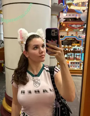 W.bery / w.bery2 / wbery / wbery2 nude photo #0019