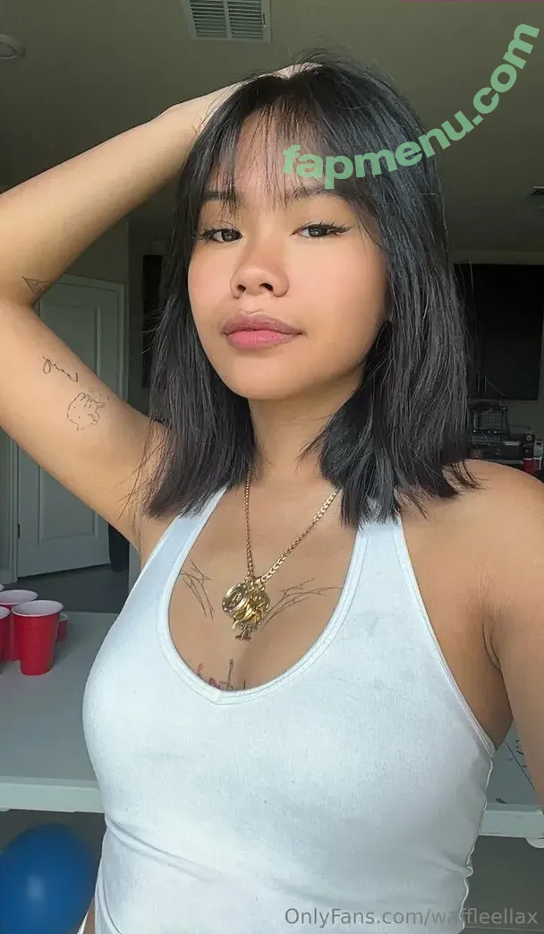 waffleellax nude photo #0012 (waffleellax)