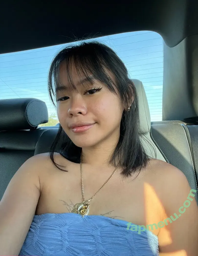waffleellax nude photo #0021 (waffleellax)