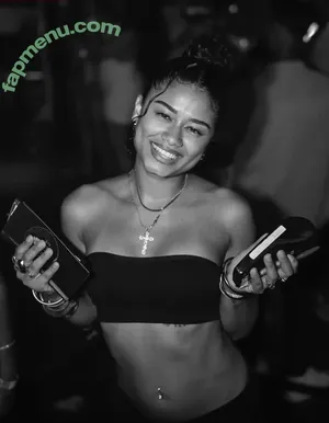 wahyne / beachhappy / wahyne_ nude photo #0191