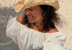 wahyne / beachhappy / wahyne_ nude photo #0226