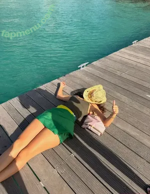 wahyne / beachhappy / wahyne_ nude photo #0254