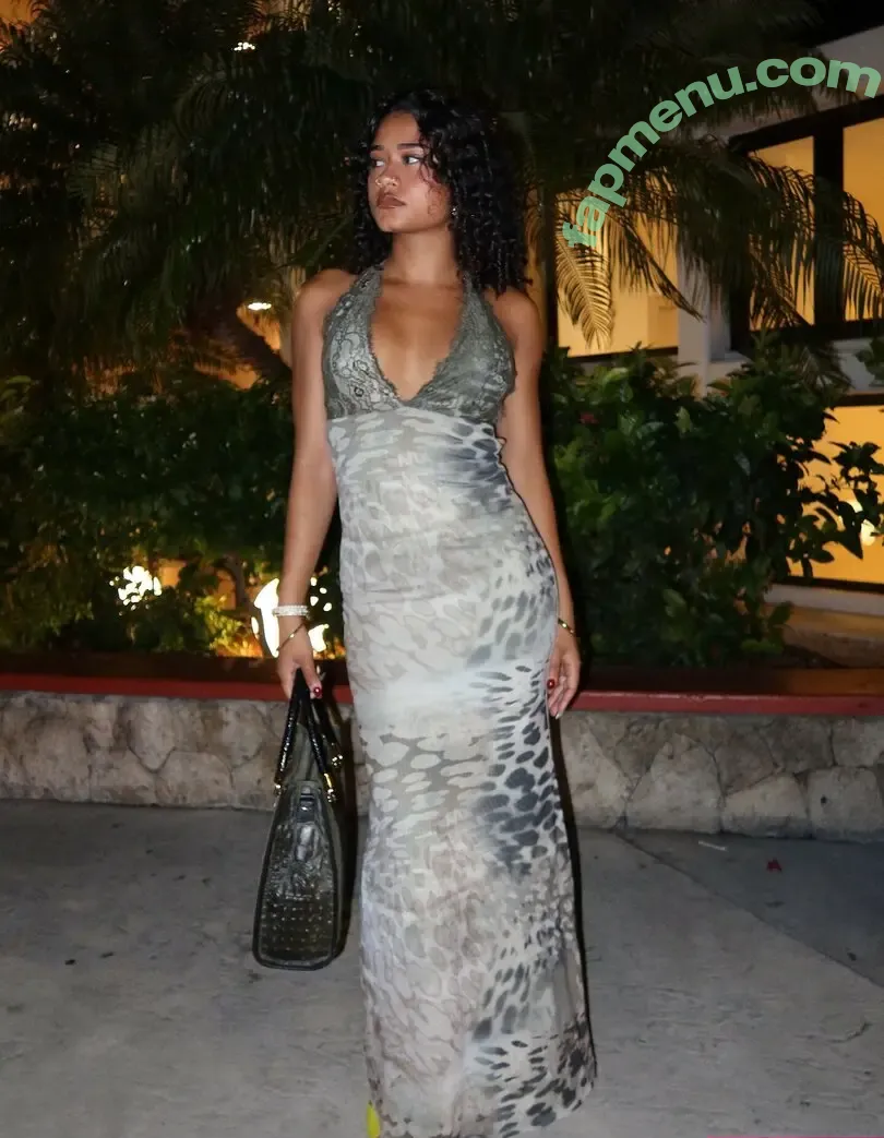 wahyne nude photo #0091 (beachhappy / wahyne_)