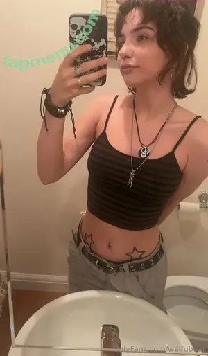 waifubear / beary_waifu nude photo #0004