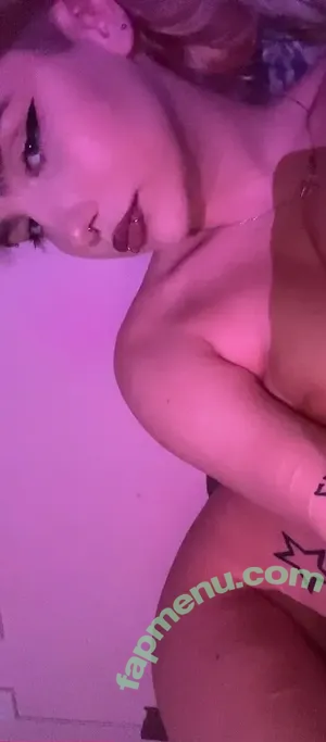 waifubear / beary_waifu nude photo #0024