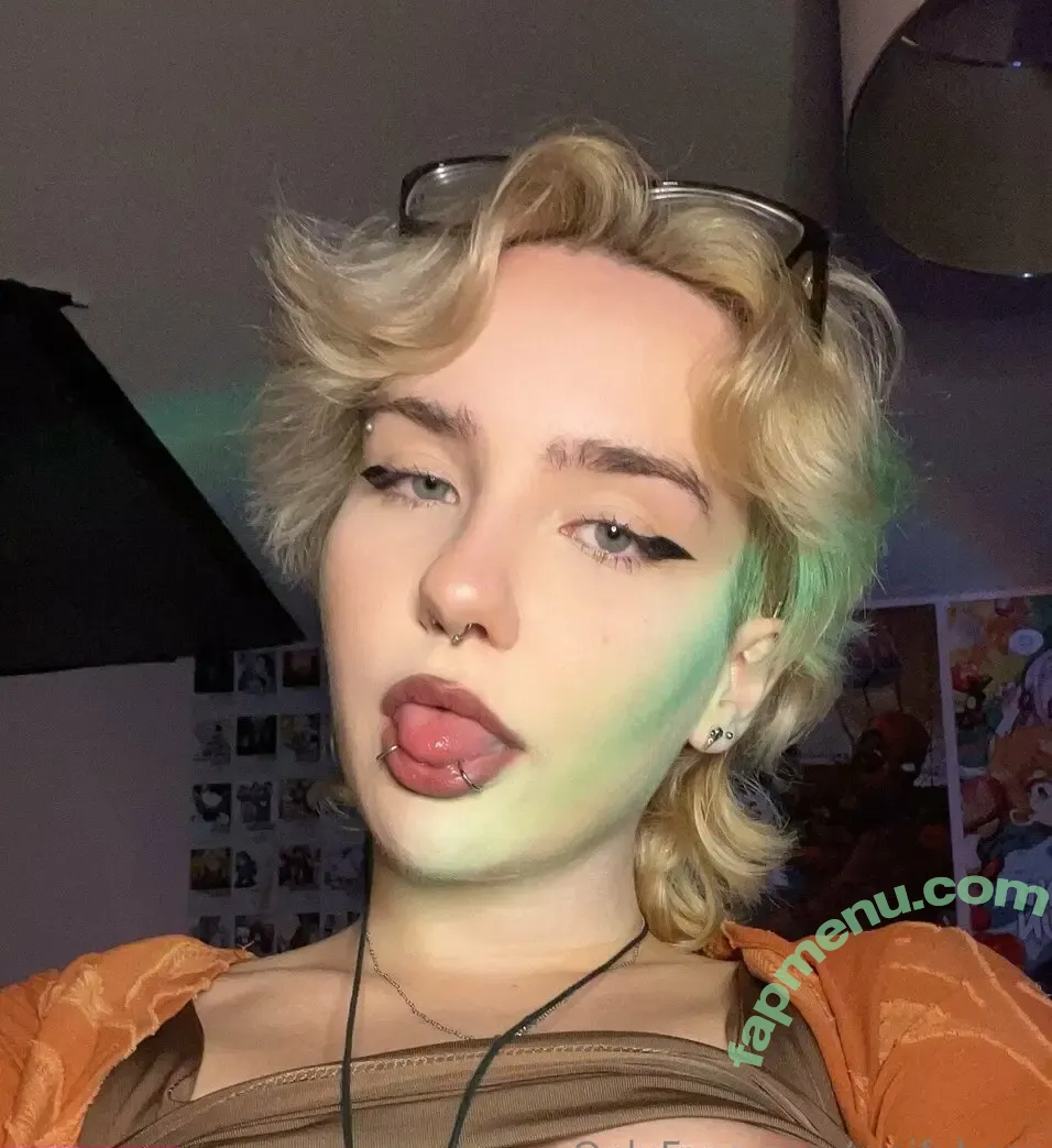 waifubear nude photo #0027 (beary_waifu)