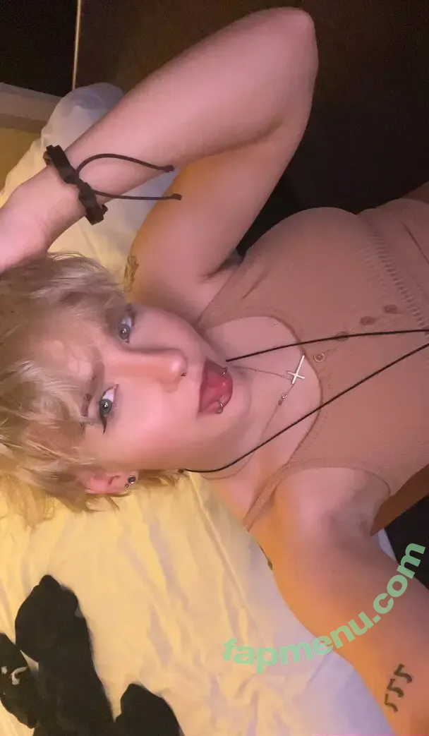 waifubear nude photo #0028 (beary_waifu)