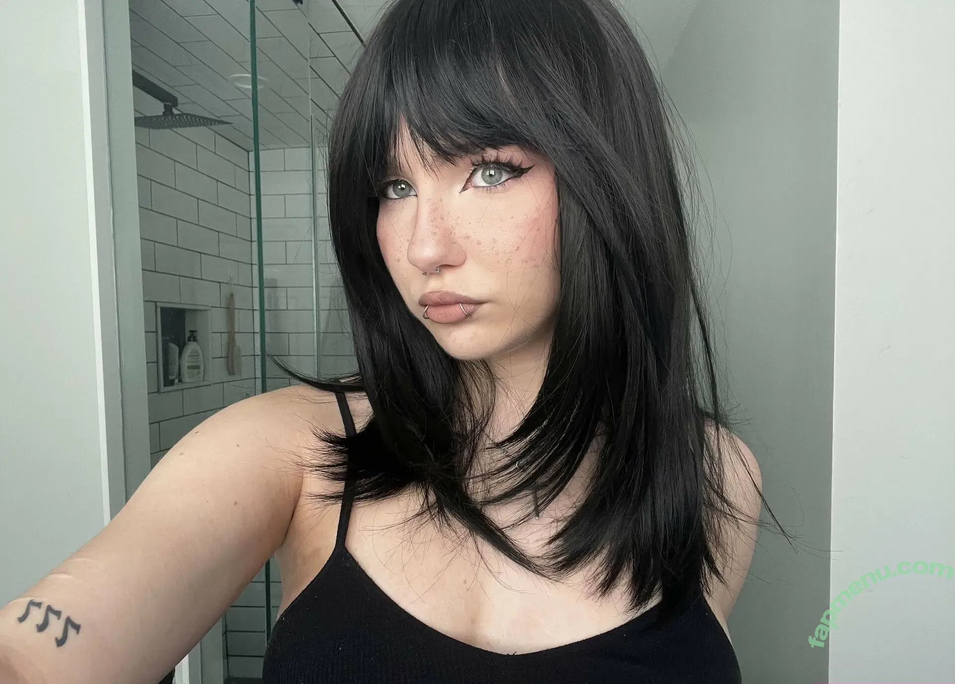 waifubear nude photo #0049 (beary_waifu)